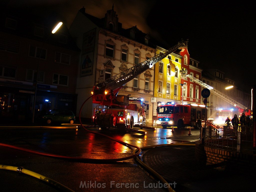 Brand Koeln Dellbrueck Bergisch Gladbacherstr   P037.JPG